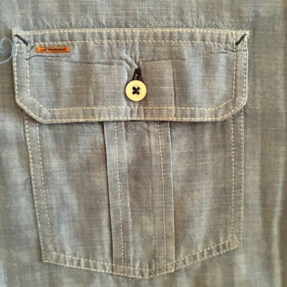 Tommy Bahama XLT Men's Short Sleeve Button Down Shirt Chambray Light Blue - Picture 3 of 11